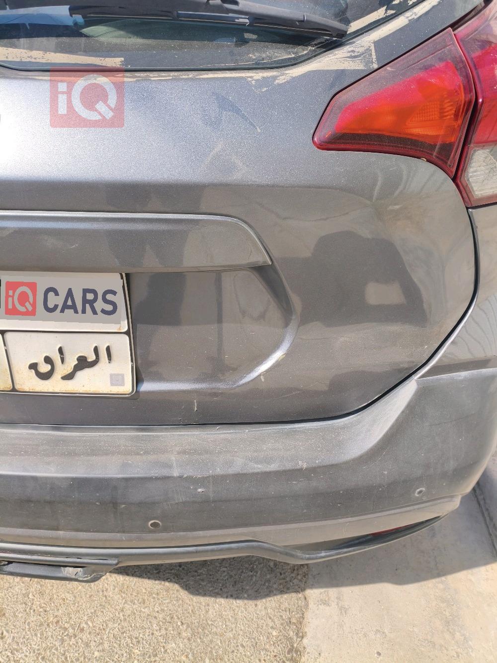 Nissan Kicks